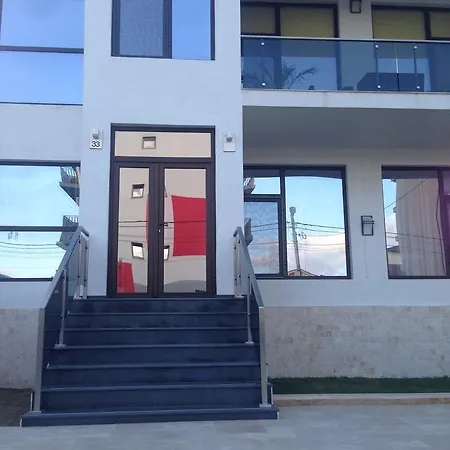 ゲストハウス Vila Delmar