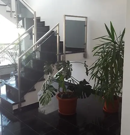 ゲストハウス Vila Delmar