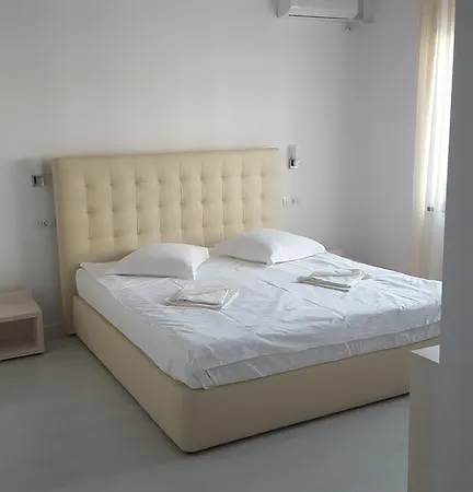 ゲストハウス Vila Delmar